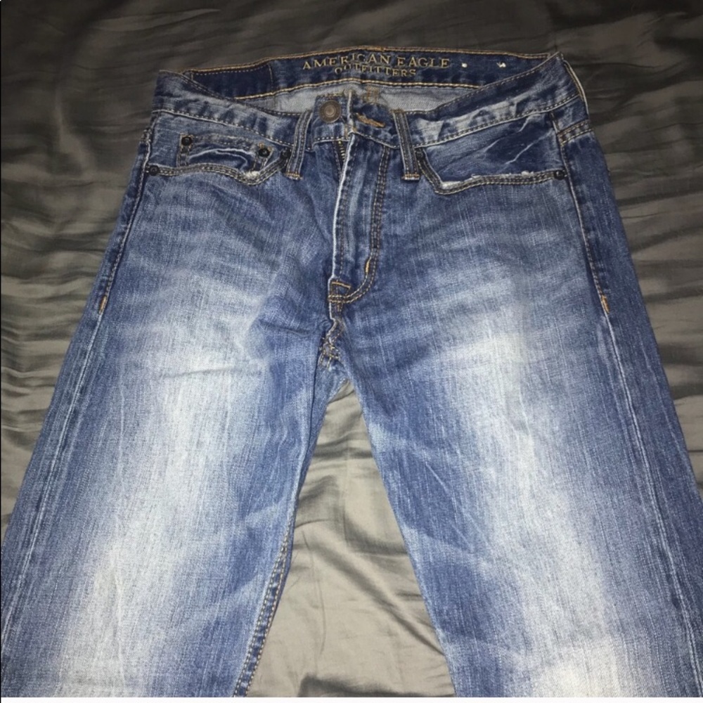 American Eagle 28/30 blue straight fit